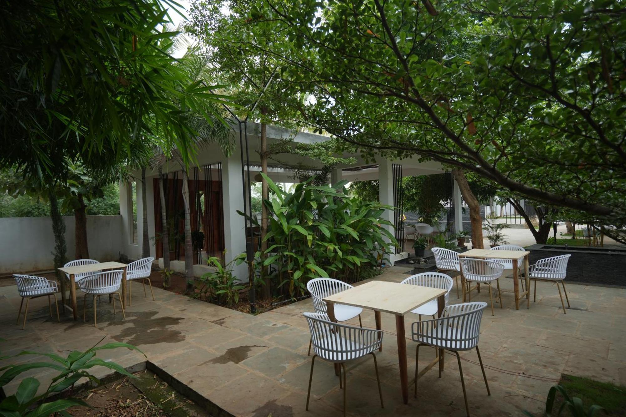 Happy Retreats - Kai Hotel Chik Ballāpur Eksteriør billede